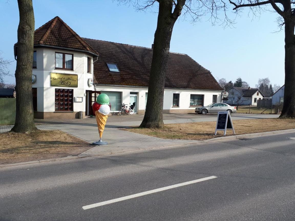 Gasthof Und Pension Zick Eggesin ภายนอก รูปภาพ
